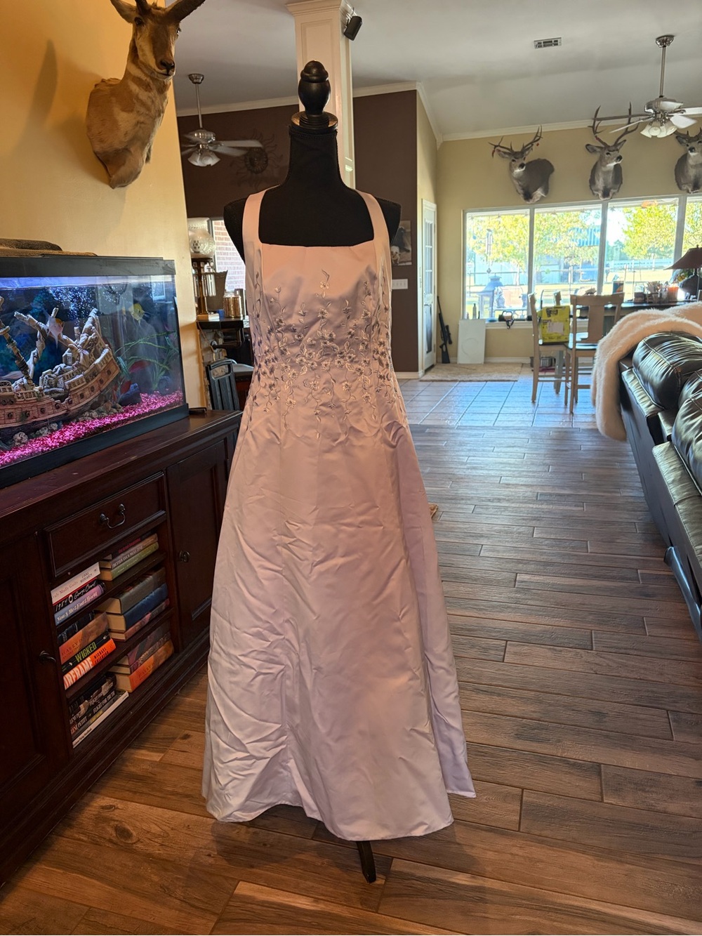 Light purple/lilac prom dress will need dry cleaned
